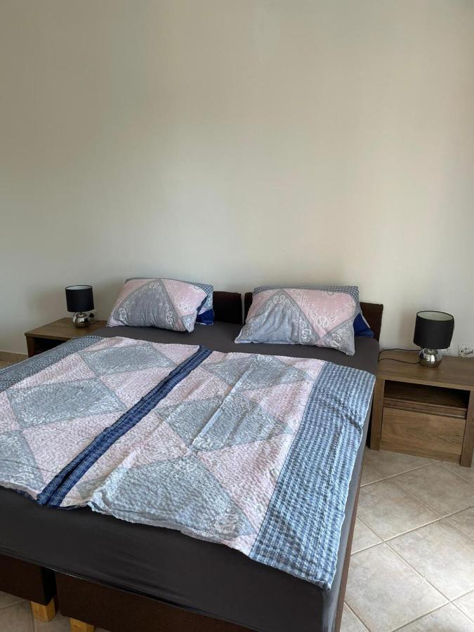 Apartmani Ira 비르 외부 사진